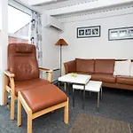 6 Person On A In * Hemmet